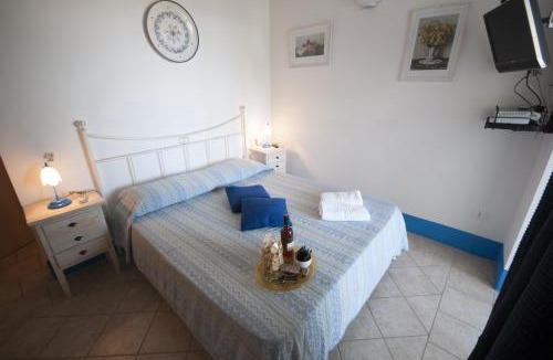Sant'Andrea Apartment | Villa Flora Studios & Apartments