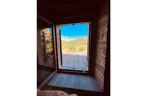 Montegiove Villa | Villa Fonte Pergolla