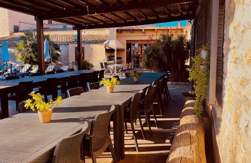 Vilanova I la Geltru Villa | Villa for up to 40 people. Ideal for company retreats and family reunions