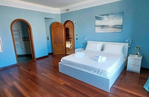 Tiche Bed & Breakfast | Villa Giulia - Perla Marina