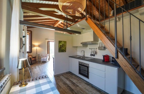 Aulla Villa | Villa Graziella - Six Bedroom Villa, Sleeps 12