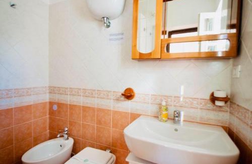 Fondi Villa | Villa GREG stupenda casa sulla spiaggia con accesso diretto al mare