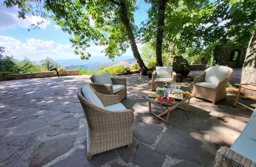 Roccastrada Villa | Villa "Il Diaccio" with a panoramic view of the Tuscan Maremma