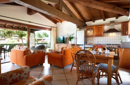 Capo Coda Cavallo Villa | Villa in Capo Coda Cavallo with 3 bedrooms sleeps 6