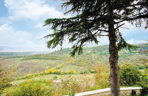 Castiglione in Teverina Villa | Villa in Rome with Pool & Stunning Views