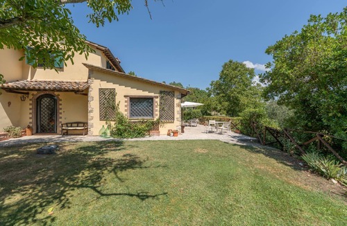 Todi Villa | Villa in Todi with 5 bedrooms sleeps 11