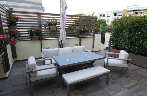San Giorgio a Cremano Apartment | Villa Klaudia - charming house - Pietrarsa