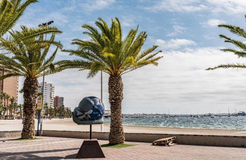 Santiago de la Ribera Villa | Villa La Paz