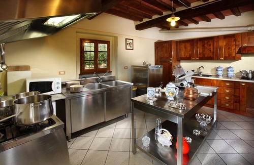 Margine Coperta-Traversagna Villa | Villa Le Ferrette - Holiday villa with private swimming pool in Montecatini Terme, Tuscany