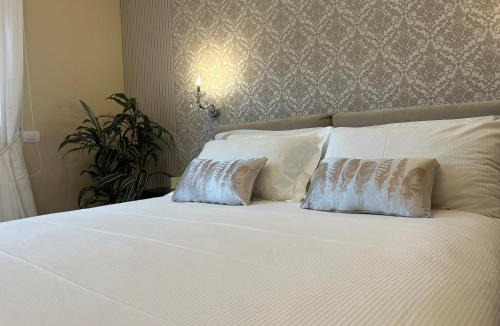 Golasecca Bed & Breakfast | Villa Marchese Lake Maggiore