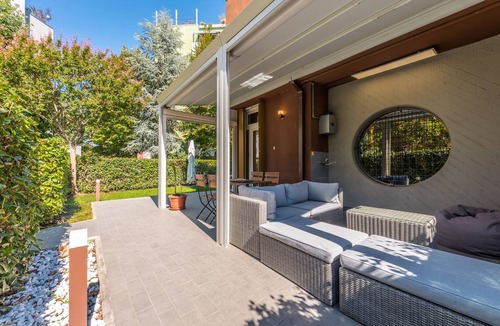 Saliceto Panaro Villa | Villa @Modena w/garden & parking