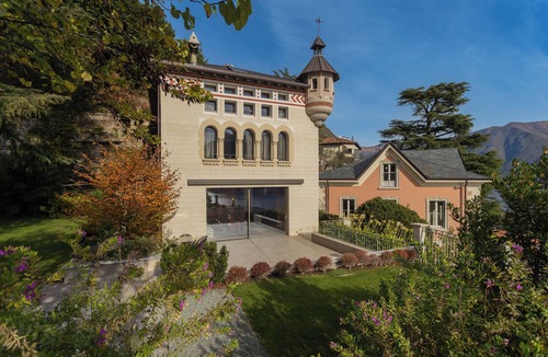 Moltrasio Villa | Villa Moltrasio - Four Bedroom Villa, Sleeps 8