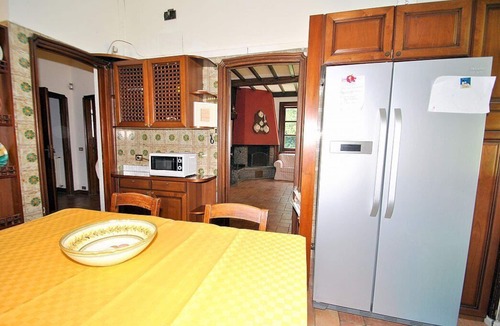 Sirtori Villa | Villa Nausica: An elegant and welcoming three-story villa surrounded by a large private park in the hills of Brianza, with Free WI-FI.