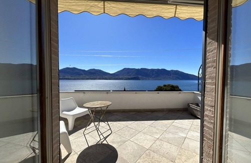 Gonte Villa | Villa near Lake with Panoramic Views