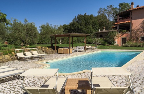 Ponte Buriano Villa | Villa nel Poggio, Romantic Villa in the Tuscan Hills in Arezzo!