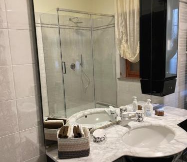 Ladispoli Villa | Villa nevada -20 min da Roma