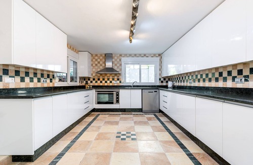 Orihuela Costa Villa | Villa next to award winning beach (VT471875A)