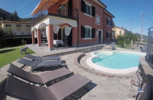 Pignone Villa | Villa Paola Cinque Terre Dreamhouse unique pool and AC!