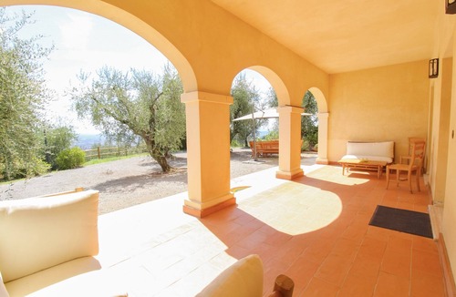 Margine Coperta-Traversagna Villa | Villa Poggio Scalette: Elegance meets Comfort amidst ancient olive trees