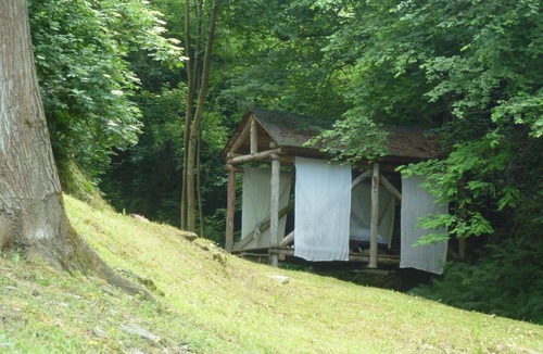 Brondello House | Villa Quiete