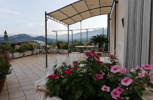 Rende Bed & Breakfast | VILLA RACHELE RENDE B&B