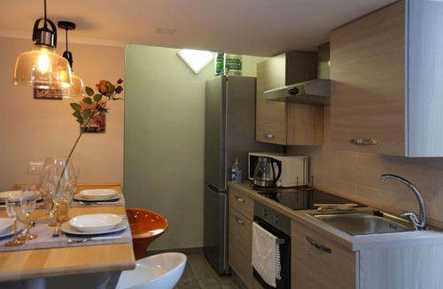 Bagnoli Apartment | VILLA ROSA - Apartment n. 1 "IRIS" (4 beds)