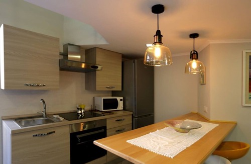Bagnoli Apartment | VILLA ROSA - Apartment n. 2 "GIGLIO" (4 beds):