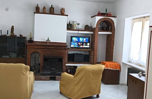 Fisciano Apartment | Villa Rosa, Comfortable Apartment, Near University of Salerno
