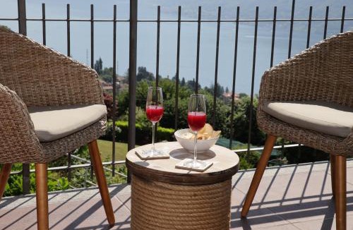 Biazzeno Villa | Villa Roseo