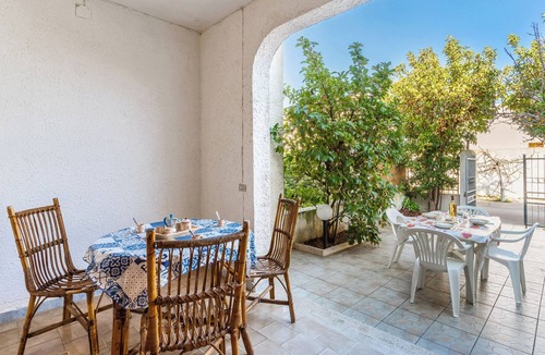 Scala di Furno Villa | Villa 'Sabrina Con Piscina' with Shared Pool, Private Terrace and Air Conditioning