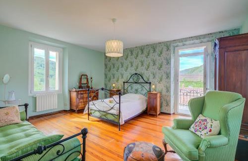 Brovello-Carpugnino Apartment | Villa Tagini 10 minutes from Stresa - Happy Rentals