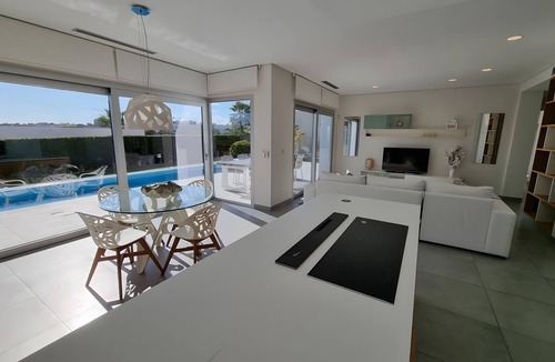 Lo Rufete Villa | Villa 'Tipuana 7' with Sea View, Wi-Fi and Air Conditioning