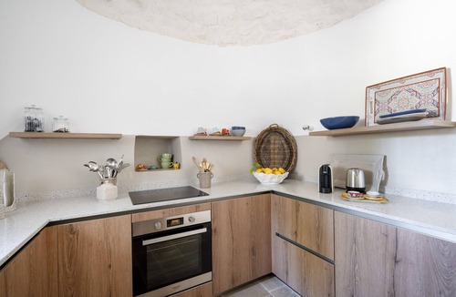 Selva di Fasano Villa | Villa 'Trulli Del Minareto' with Mountain View, Private Terrace and Wi-Fi