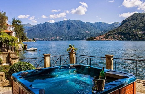 Moltrasio Villa | Villa Vanessa - Luxurious waterfront private villa