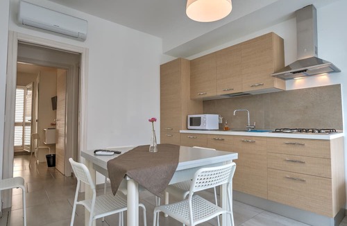 Marina di Ragusa Apartment | Villa vani guest house