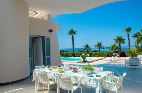 Torre Suda Villa | Villa White Dahlia - 10 PAX with pool and sea view