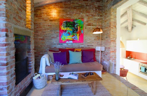 Foiano della Chiana Villa | Villa with private pool nestled in the hills of Pozzo della Chiana. Well-equipped kitchens, air cond