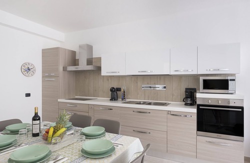 Toscolano Maderno Villa | Villa with park, private pool and lovely lake view