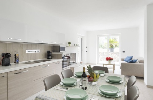Toscolano Maderno Villa | Villa with park, private pool and lovely lake view