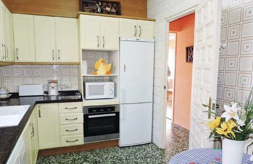 El Catllar Ski Chalet | VILLA WITH PRIVATE POOL, A 7 MINUTES FROM THE BEACH AND ONLY 15 KMS OF PORT AVENTURA, -