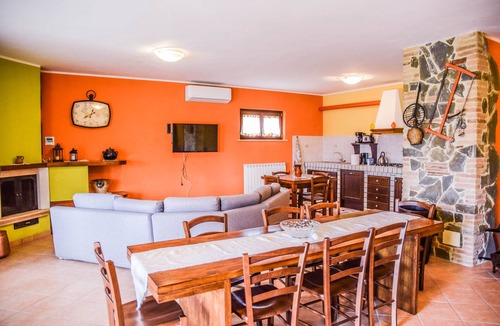Panicale Villa | Villa with private pool, air conditioning 20km from Trasimeno lake and Perugia