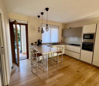 Mediglia Apartment | Villarosa