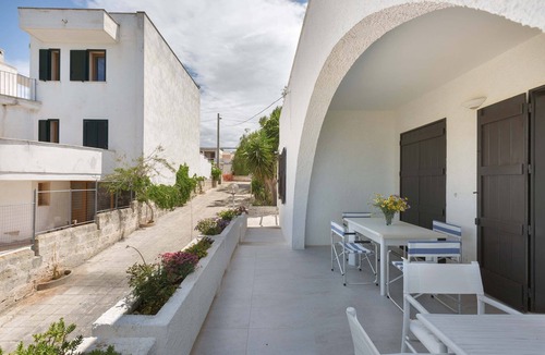 Santa Maria al Bagno Villa | Villetta Antonaci by BarbarHouse