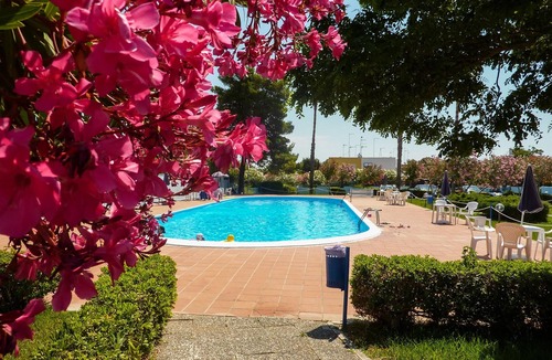 Torre dell'Orso House | Villetta Relax with pool in residence, Melendugno, Italy