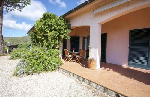 Lacona Villa | Villino a Lacona with sea view 4/6 beds