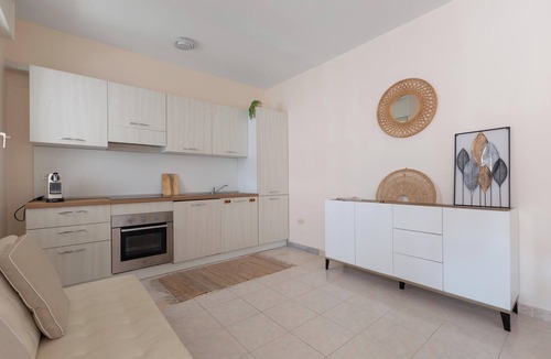 Roca Vecchia Apartment | Villino Crisalì by BarbarHouse