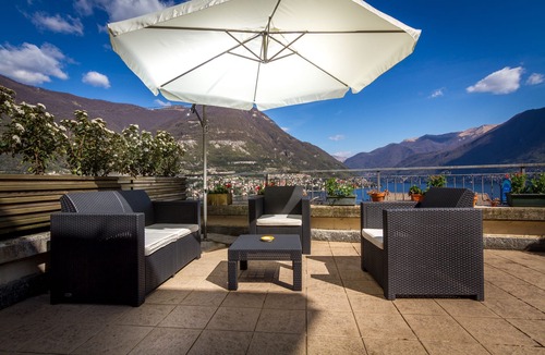Albate Villa | "VILLINO MIRALAGO" BEAUTIFUL VIEW