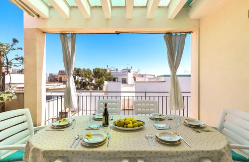 Santa Maria al Bagno House | Villino Salsedine by BarbarHouse