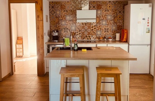 Vespella de Gaia Cottage | Vista al Mar, Piscina y Paz: tu Escape Perfecto en Esta Casa Rural Única