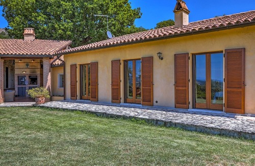 Civitella Del Lago Villa | Vocabolo Menicaglie 6 , Emma Villas
